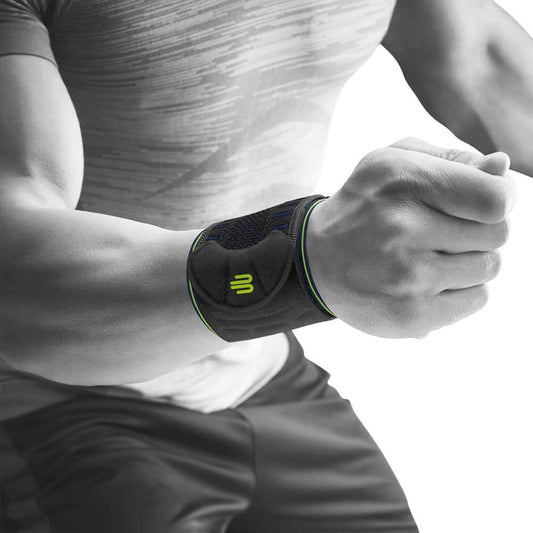 Bauerfeind Sports Wrist Strap - German Engineered Wrist Compression Support for Weightlifting, Crossfit, Tennis, Lifting - Adjustable Tightness Brace with 3D Airknit Fabric - 1 Per Box