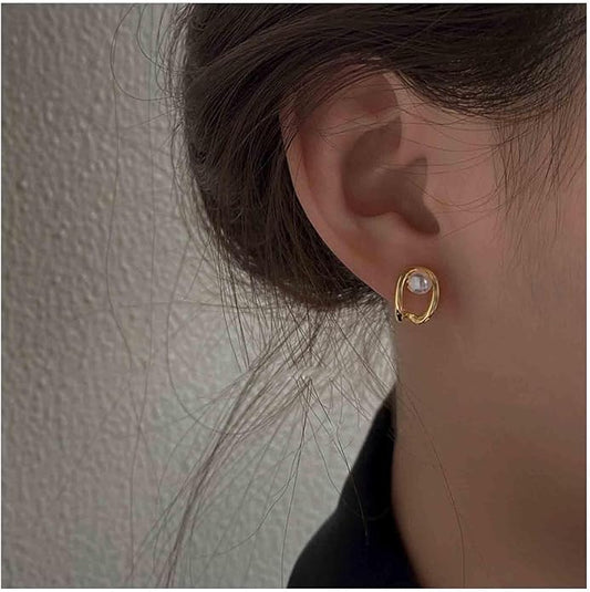 Vintage Pearl Claw Earrings Pearl Claw Stud Earrings Gold Circle Earrings Minimal Pearl Earrings Jewelry for Women