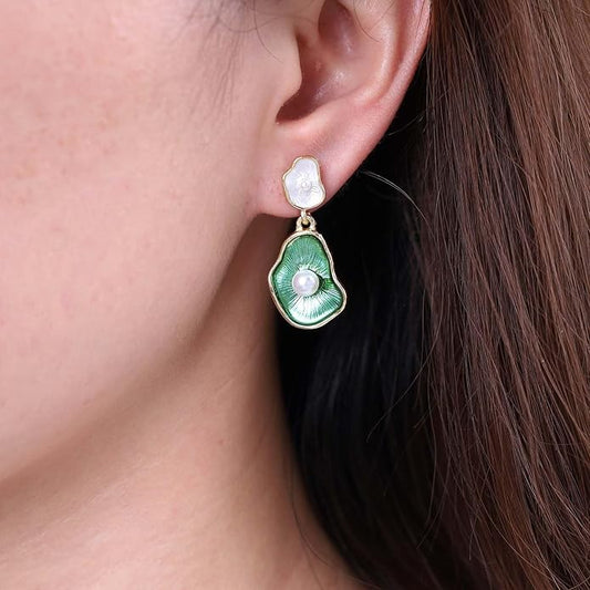 Vintage Lotus leaf Pearl Drop Earrings Green Lotus Leaf Earrings Green Enamel Flower Earrings Gold Irregular Pearl Earrings Jewelry for Women