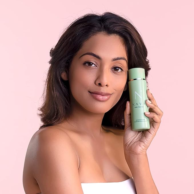 NAVA MD Clinical Skincare System | Cleanser, Serum, Moisturizer, Eye Cream | Developed By Doctors and Scientists | Promote Healthy, Youthful Skin | Contains Aquabeautine XL