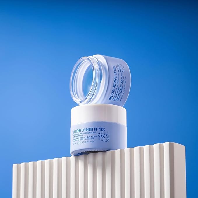 W7 Super Sweet Dreams Blueberry Lip Mask - Vitamin E, Aloe Vera and Grape Seed Oil - For Hydrated, Full Looking & Irresistible Lips - 0.67 Fl Oz