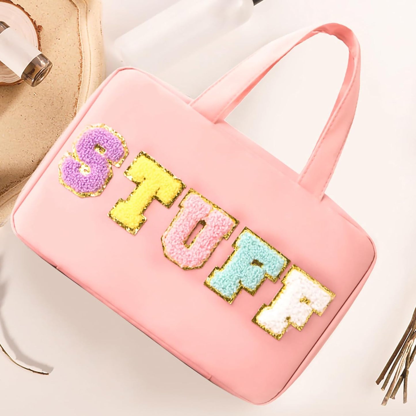 Toiletry Bag for Women Chenille Letter Makeup Bag Water-resistant Cosmetic Bag Travel Bag with Hanging Hook Preppy for Store Toiletries Cosmetic Accessories Large Capacity Light Pink