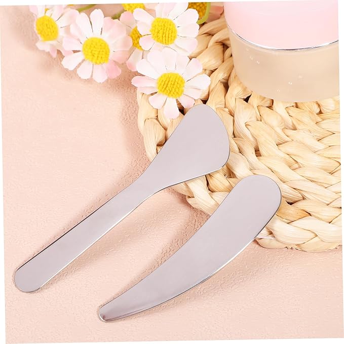 Compact Beauty Spatula Set - 2pcs Reusable Metal Makeup Scoop - Ideal for Lotions - Moisturizers and Creams - Essential Skincare Tool for Facial Care and Cosmetic Use