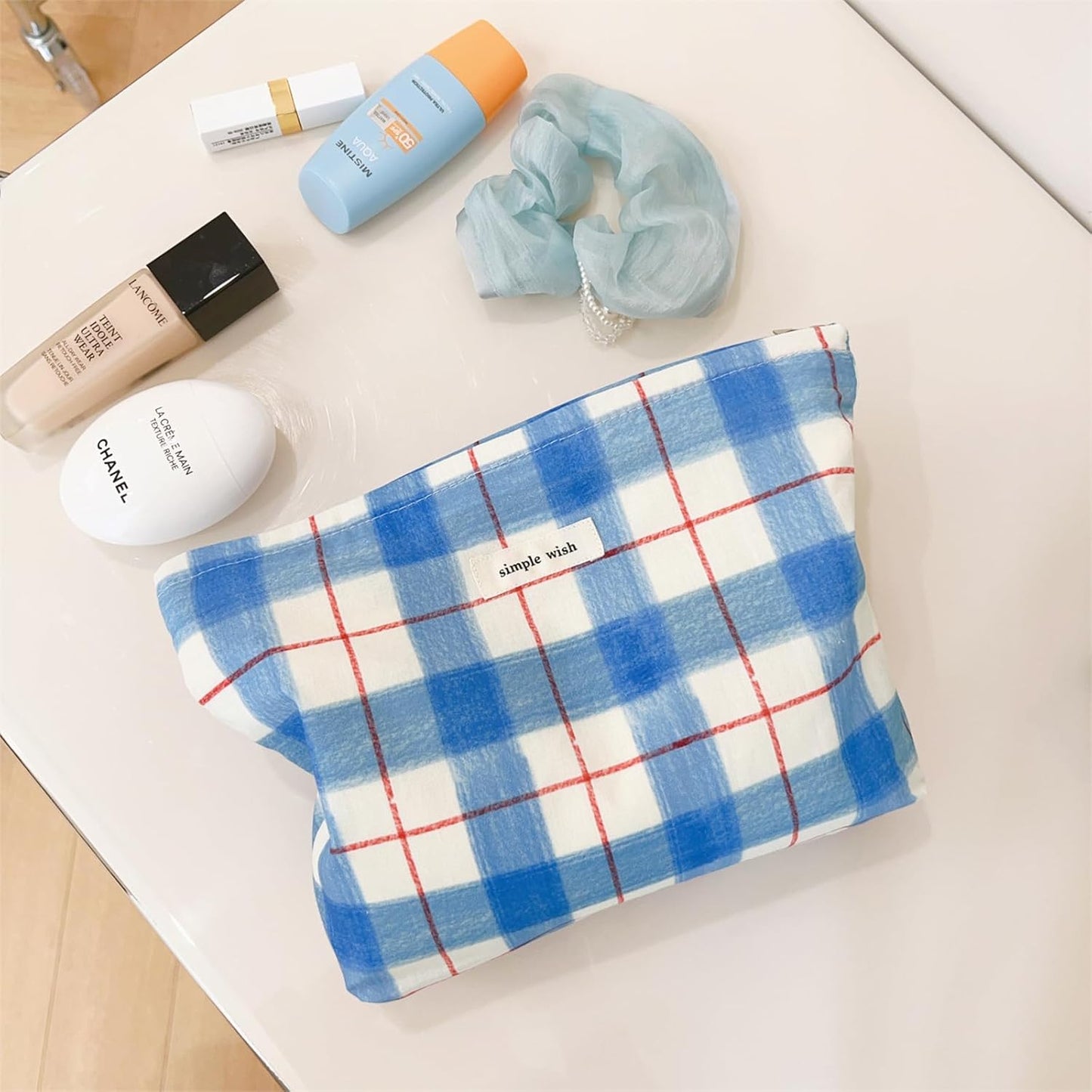 Wudygirl Makeup Bag Canvas Cosmetic Bag for Women Aesthetic Make up Organizer Travel Makeup Pouch Toiletry Bag Cute Zipper Pouch Handbag (Blue White Line)