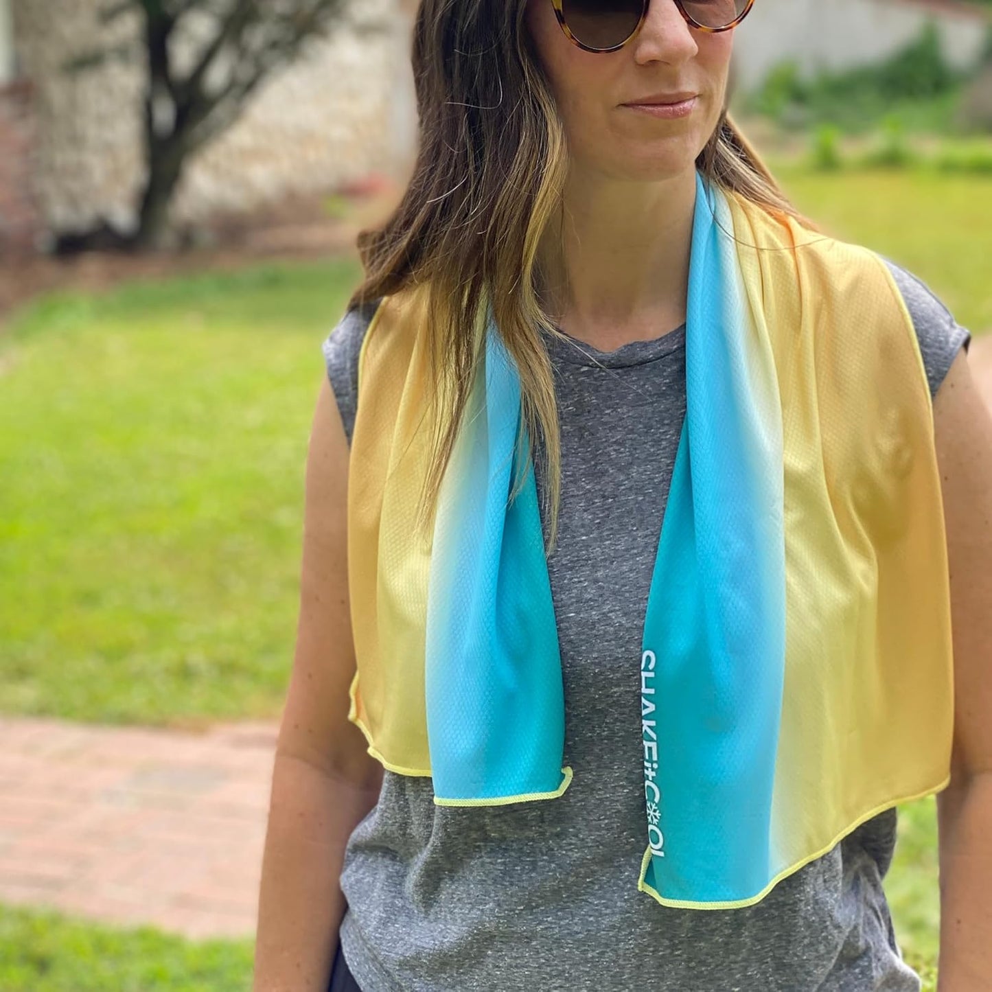SHAKEitCOOL Extended Size Cooling Towel – Be Cool in Style - Heat Relief, Soft, Lightweight, Sun Protection, Easy Clean - Perfect for Biking, Hiking, Running, Yoga, Golf - Orange Blue Ombre M
