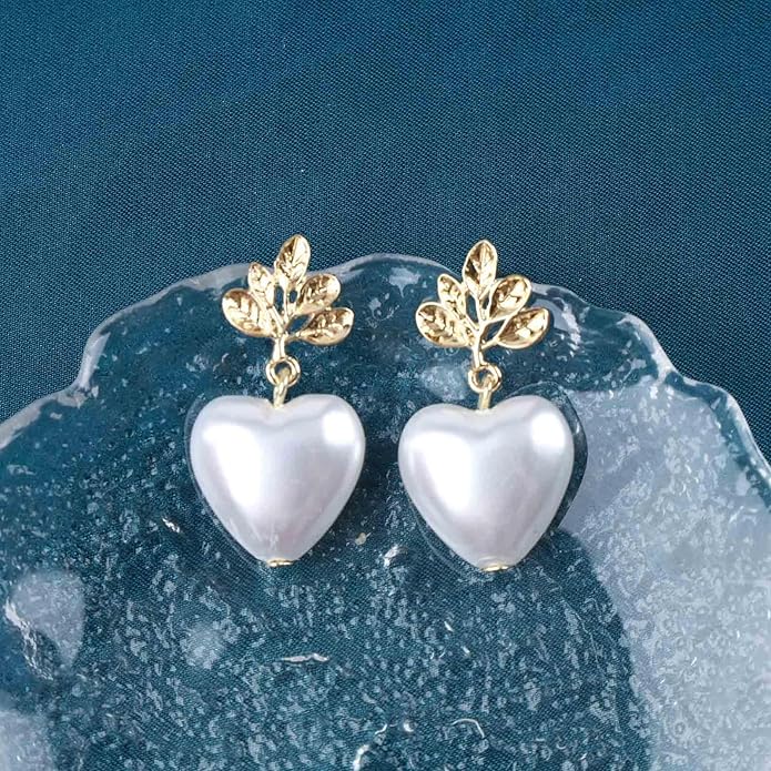 Vintage Pearl Heart Dangle Earrings Heart Pearl Drop Earrings Gold Leaf Stud Earrings Heart Love Earrings Jewelry for Women