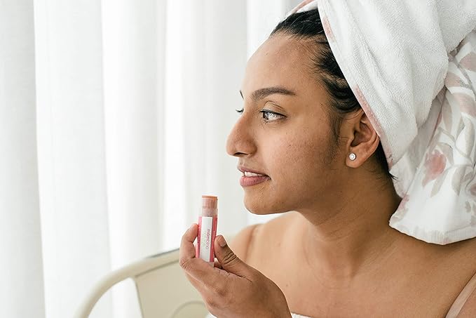 Mambino Organics Kissable Lips Glossy Vegan Lip Balm, Juicy Red Grapefruit, 7 G, 3 Pack