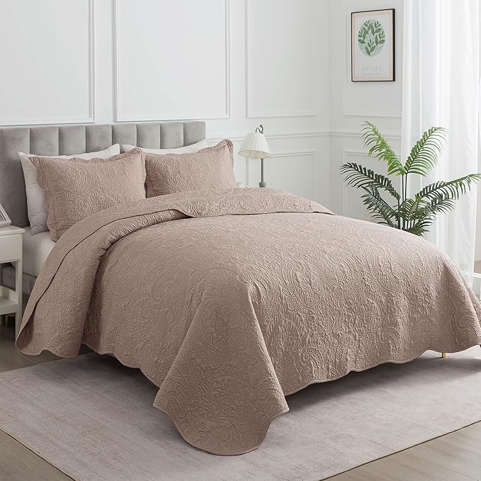 HoneiLife Queen Quilt Bedding Set - Microfiber Quilt Sets for Queen Bed, 3-Piece Lightweight Bedspreads,Reversible Coverlets Rustic Bedlinen Sets, Floral Bedding Set All Season Quilts-Dark Khaki