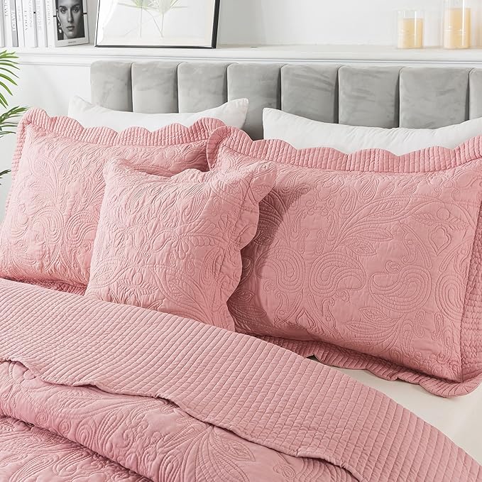 HoneiLife California King Quilt - Oversized King Bedspreads 128x120, 4-Piece Cal King Quilt Sets,Rustic Bedding Sets King Size,Reversible Coverlets Lightweight Bed Cover for All Season Use-Pink