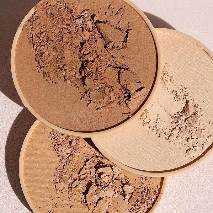 Wander Beauty Wanderlust Powder Foundation - Medium - Blurs and Evens Skin Tone - Perfects and Hydrates With Hyaluronic Acid, Aloe, Honeysuckle, & Vitamin E - Lightweight, Buildable Coverage - 0.31 oz